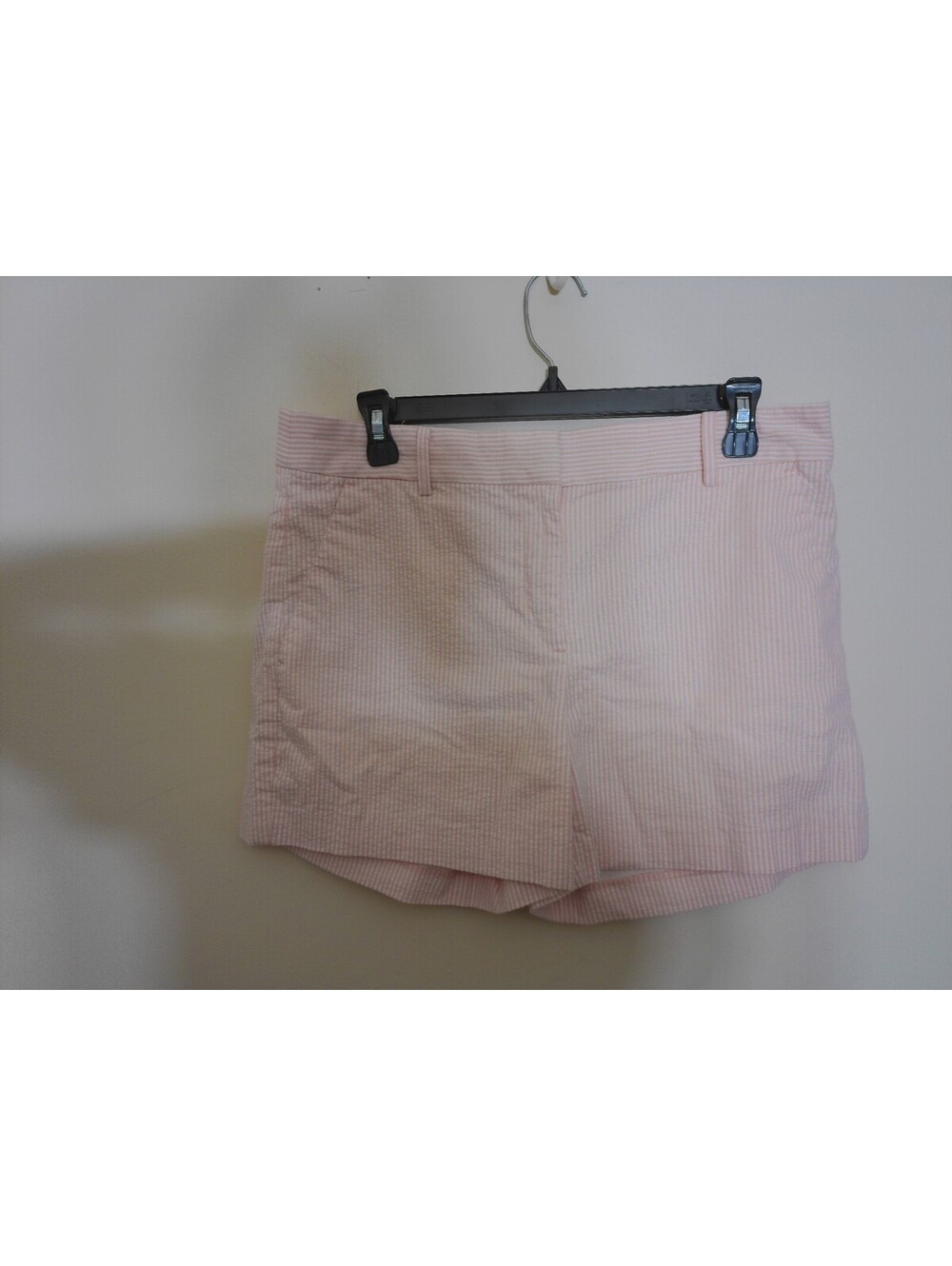LOFT Shorts Womens Pink Size 6 Striped‎ Seersucker Chino Flat Front